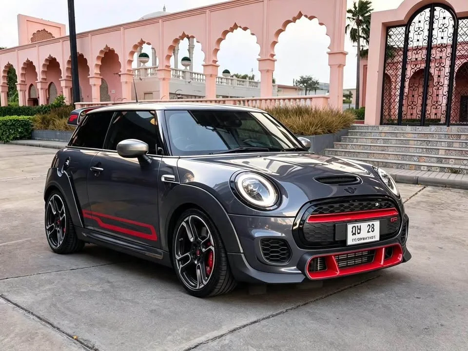 2020 Mini Hatch  III 3