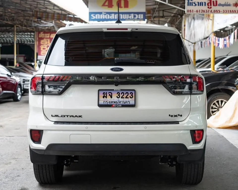 2023 Ford Everest III 3