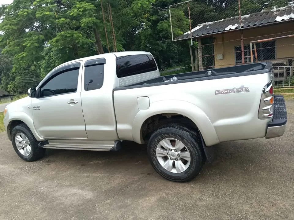 2017 Toyota Hilux VII 3