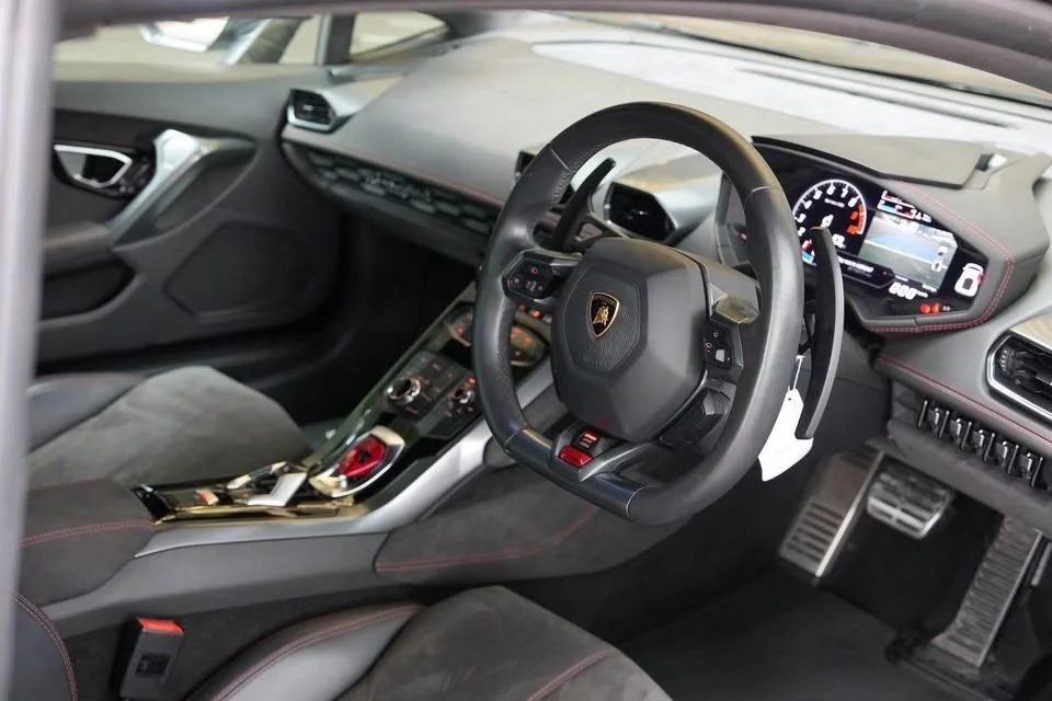 2015 Lamborghini Huracan 3
