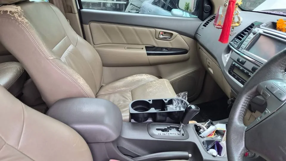 2011 Toyota Fortuner I 2
