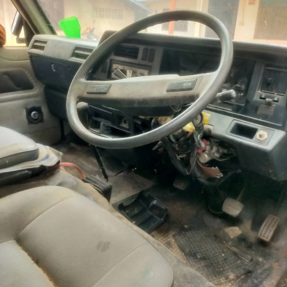 1996 Nissan Urvan IV (E24) 3
