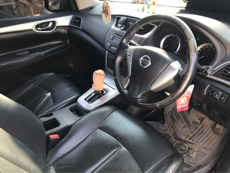 2013 Nissan Sylphy III (B17) 3