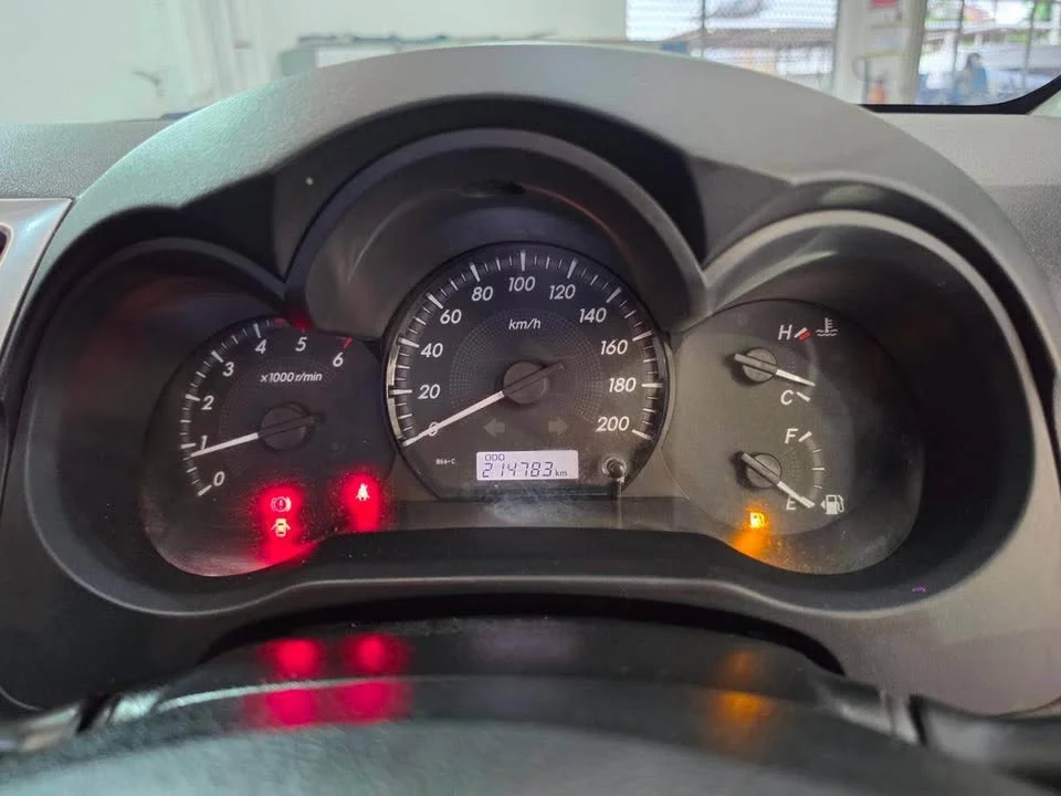 2015 Toyota Hilux VII 2