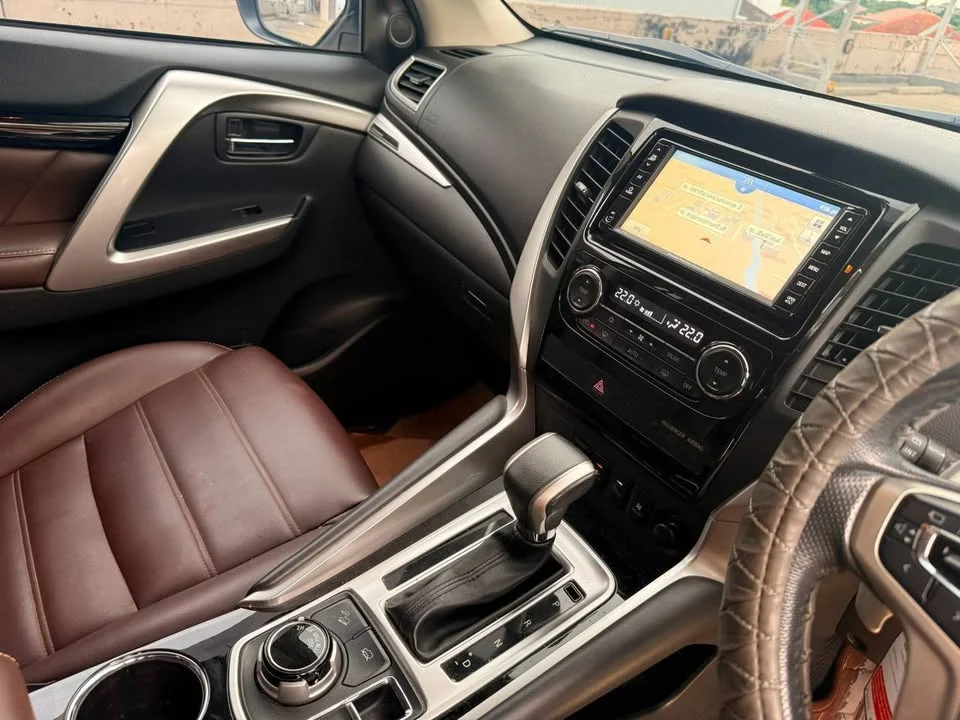 2019 Mitsubishi Pajero Sport III 3