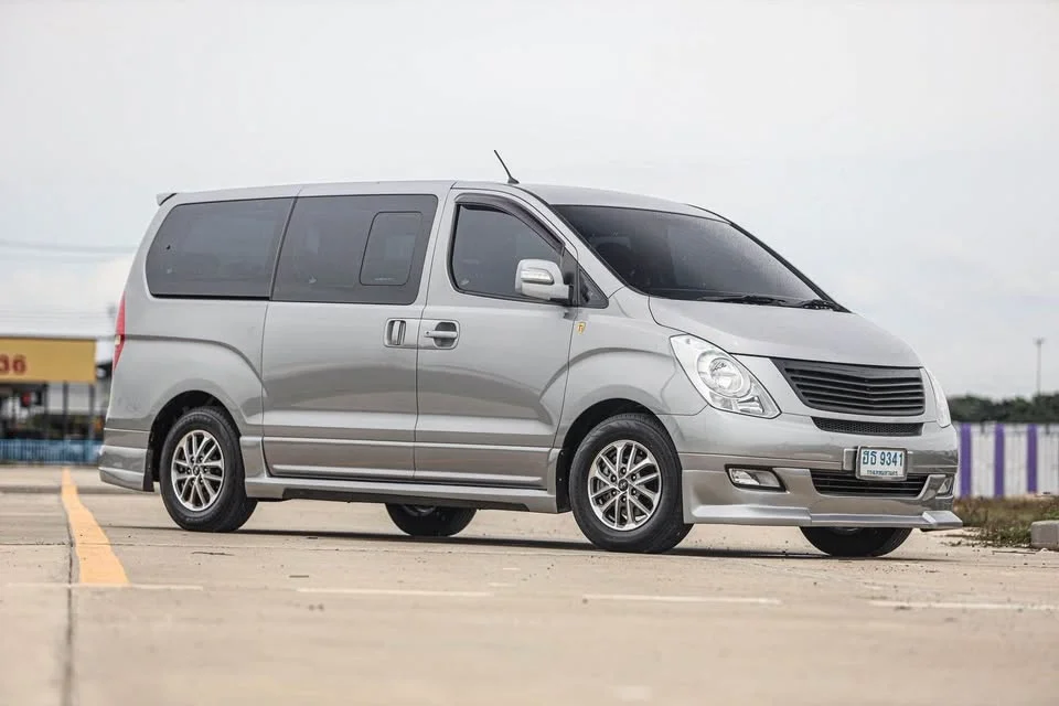 2010 Hyundai H-1 II 3