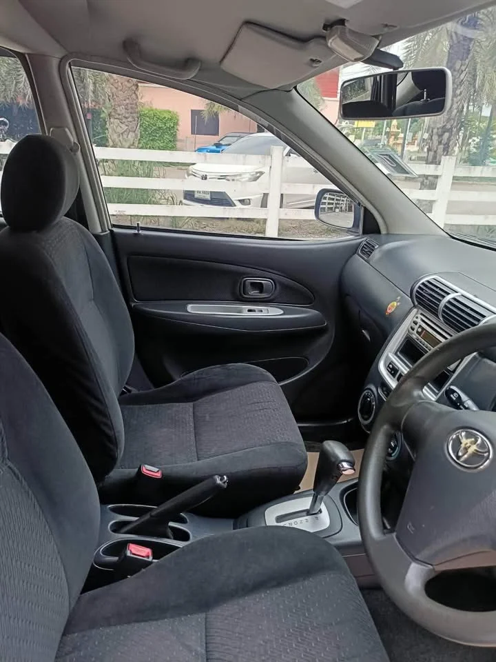 2005 Toyota Avanza I 2