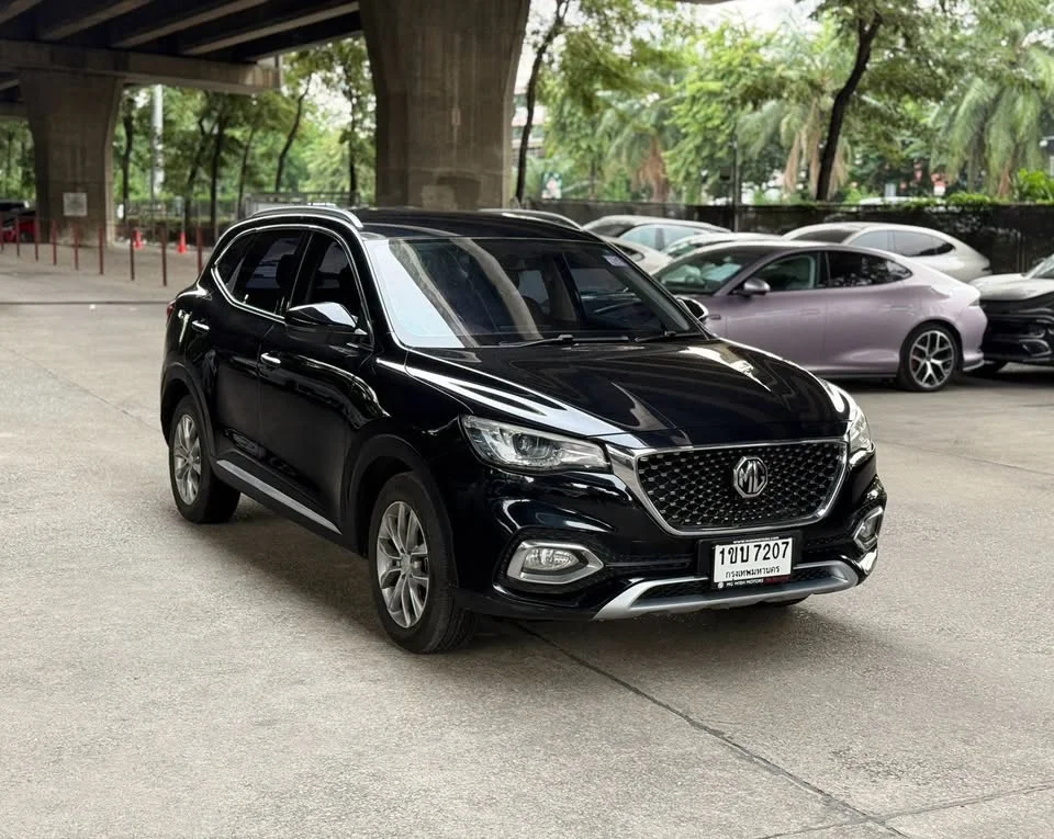 2021 MG HS 3