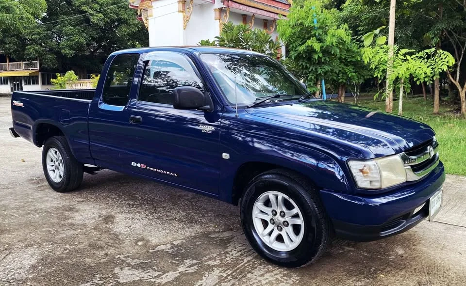 2003 Toyota Hilux Tiger VI 3