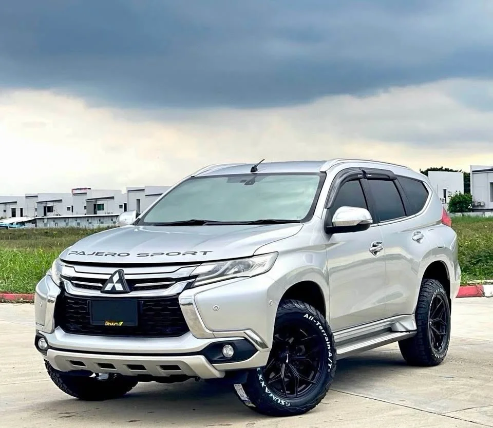 2017 Mitsubishi Pajero Sport III 2