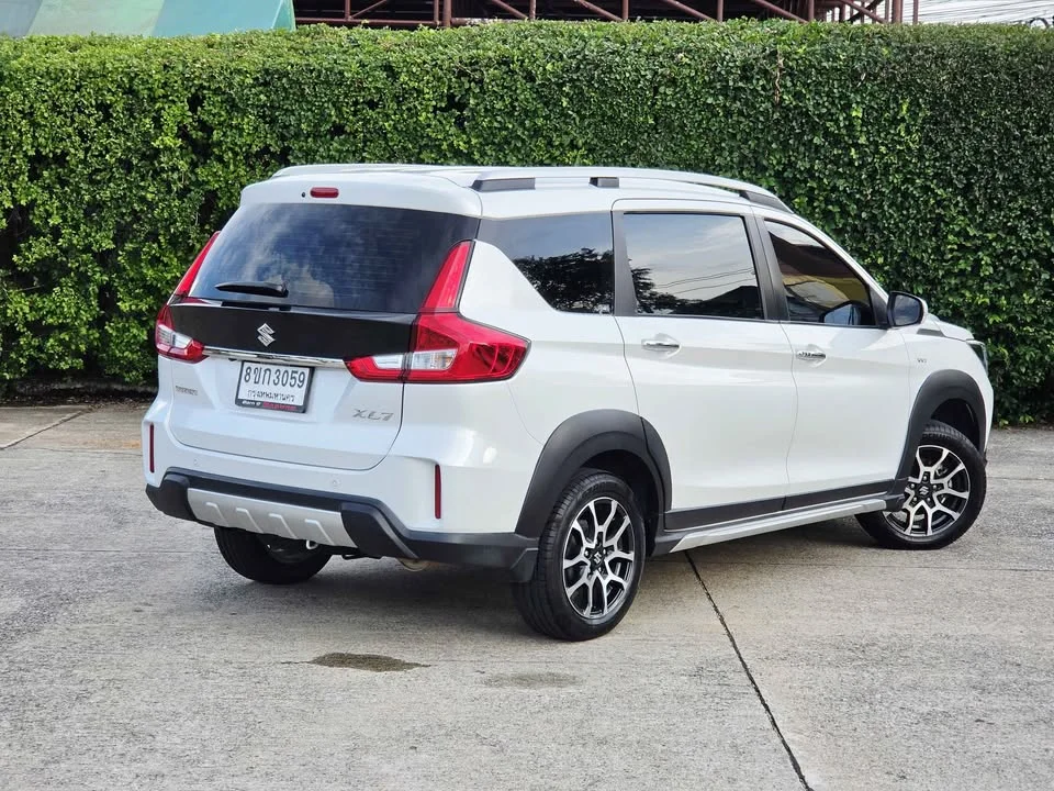 2020 Suzuki Ertiga II 3