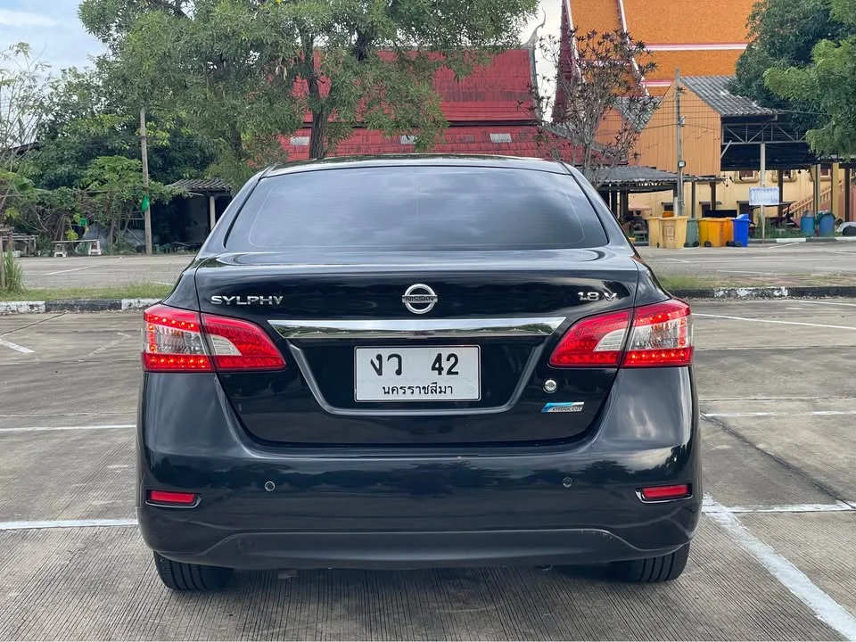 2012 Nissan Sylphy III (B17) 3