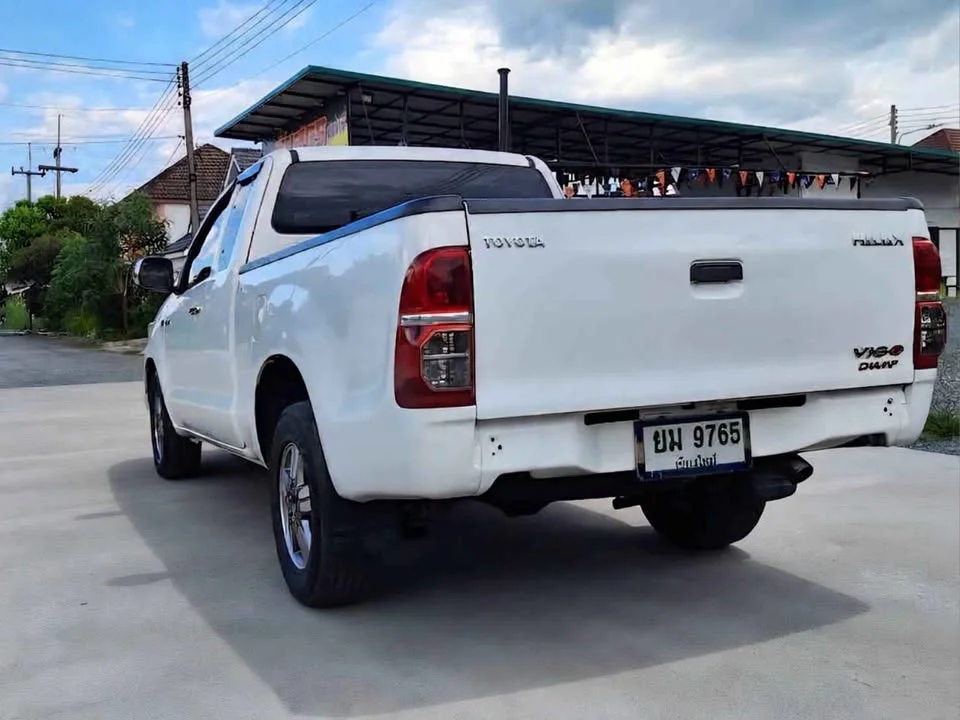 2015 Toyota Hilux VII 3