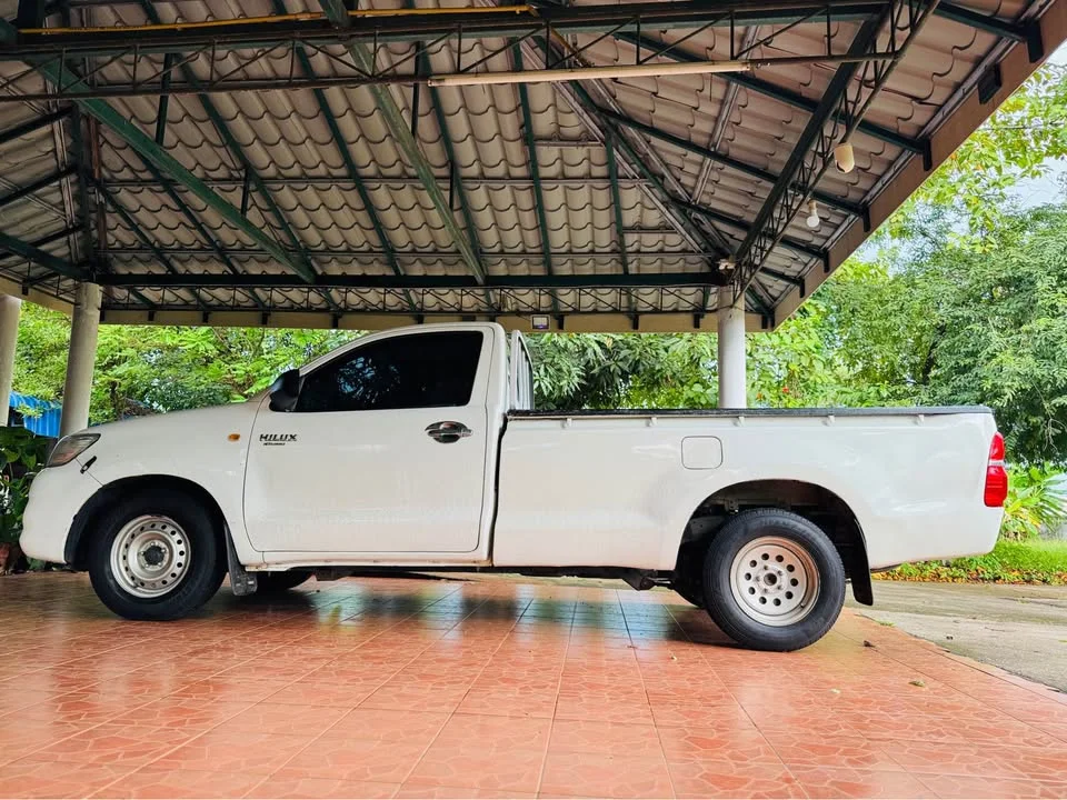 2014 Toyota Hilux VII 2