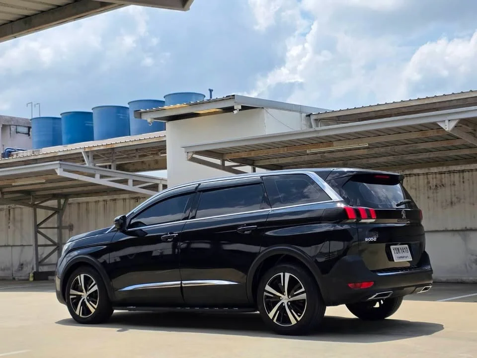2019 Peugeot 5008 II 2