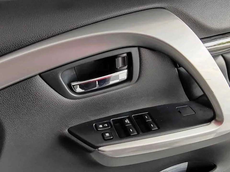 2017 Mitsubishi Pajero Sport III 3