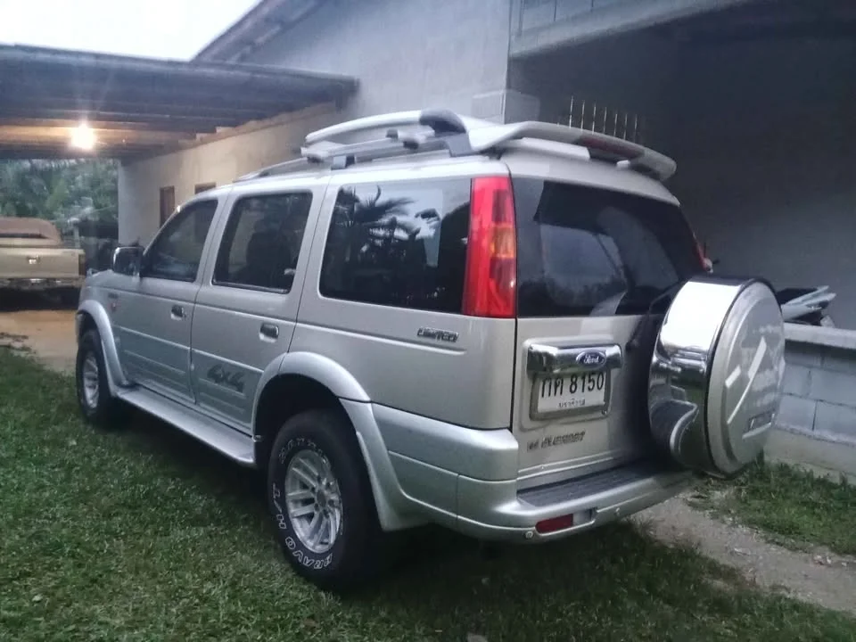 2005 Ford Everest I 2