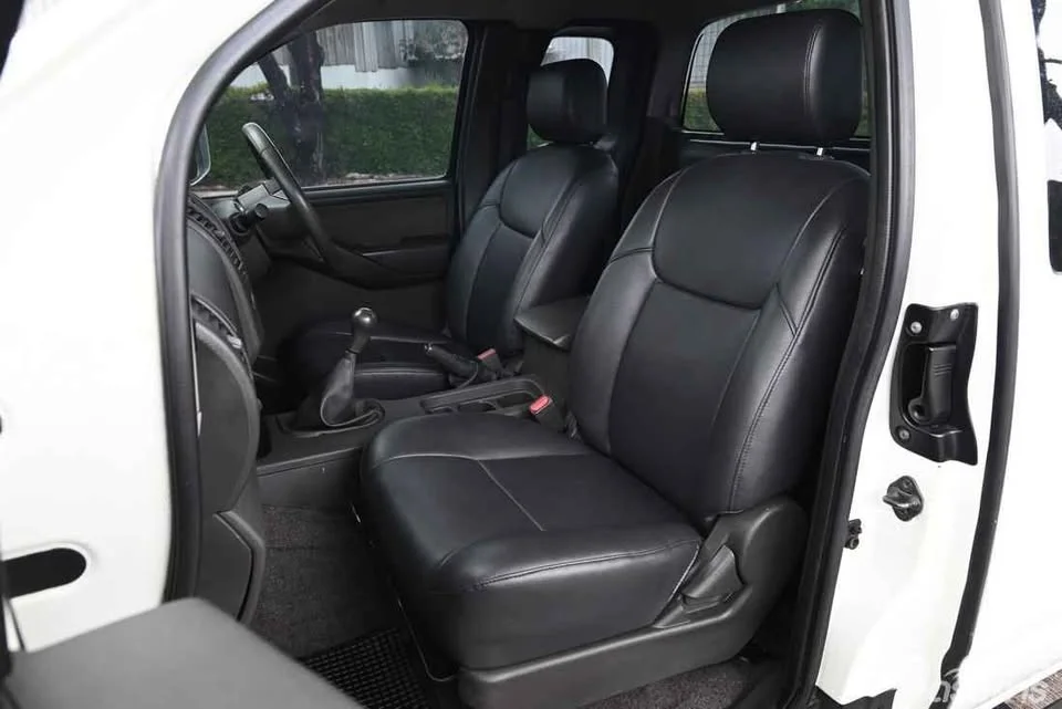 2012 Nissan Navara II 2