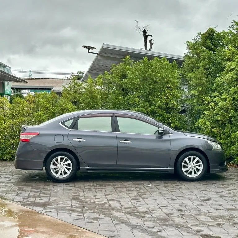 2014 Nissan Sylphy III (B17) 3
