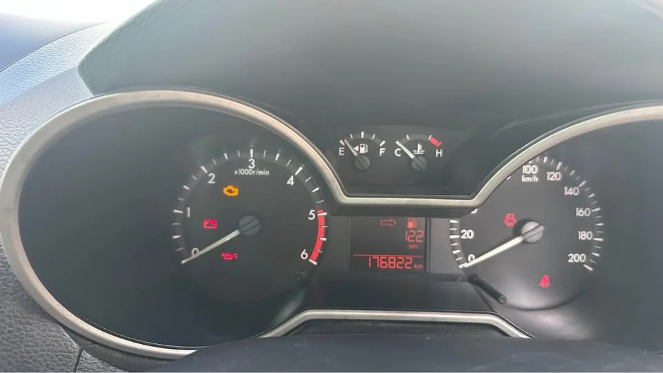 2013 Mazda BT-Series II 2