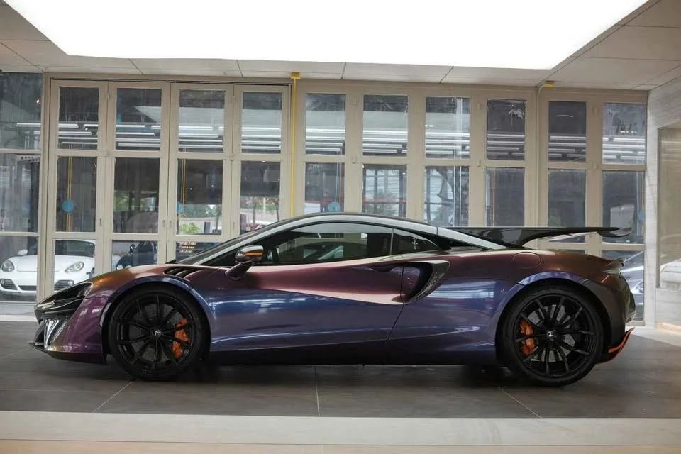 2023 McLaren Artura 2