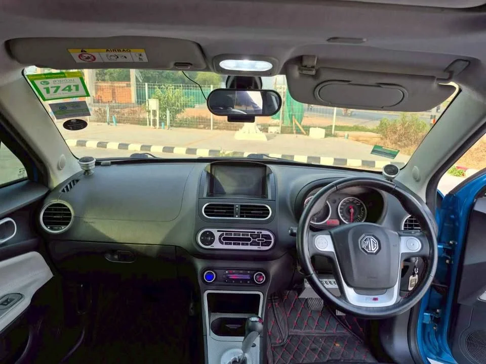 2016 MG 3 II 3