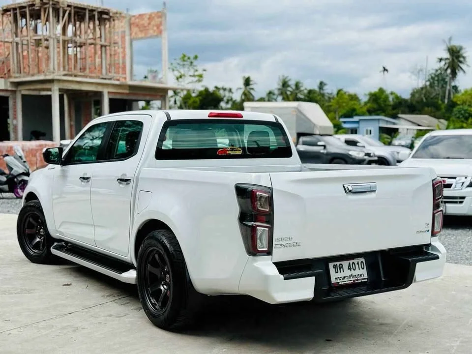 2023 Isuzu D-Max III (RG) 2