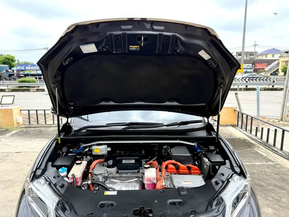 2016 Toyota Harrier III 2
