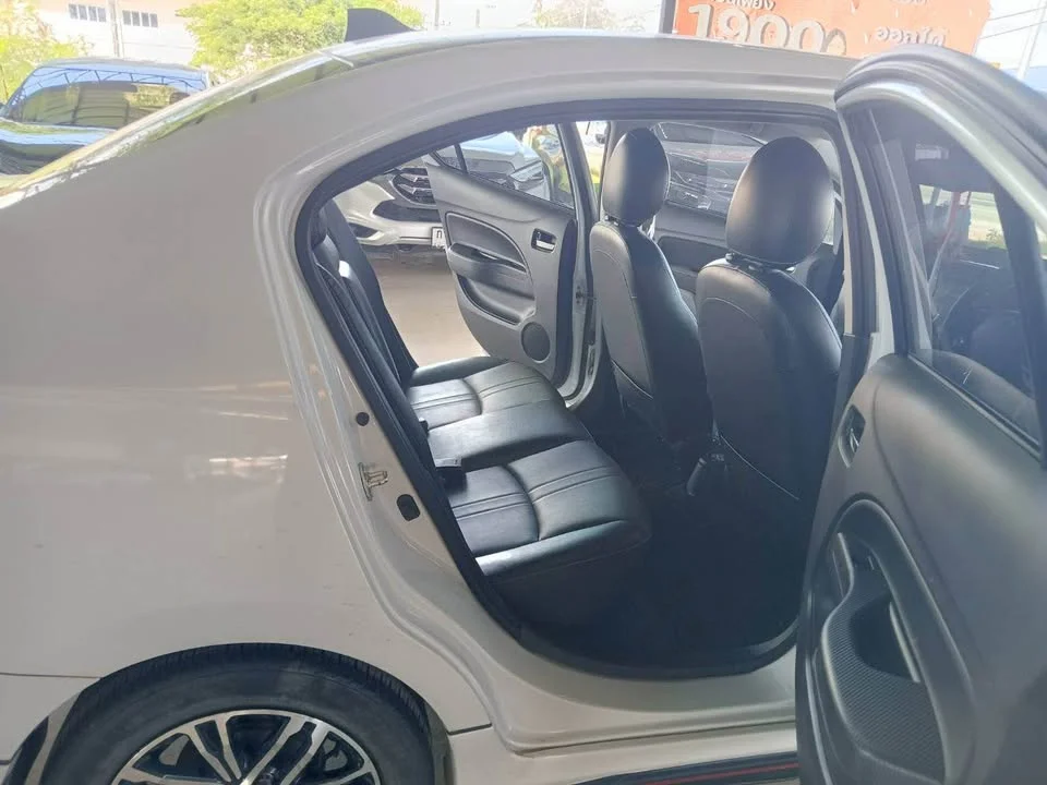 2022 Mitsubishi Attrage VI 3