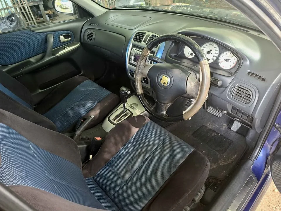 2004 Mazda 323 VIII 3