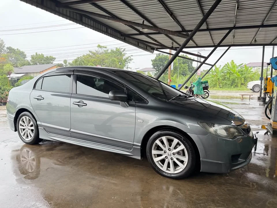 2010 Honda Civic VIII 3
