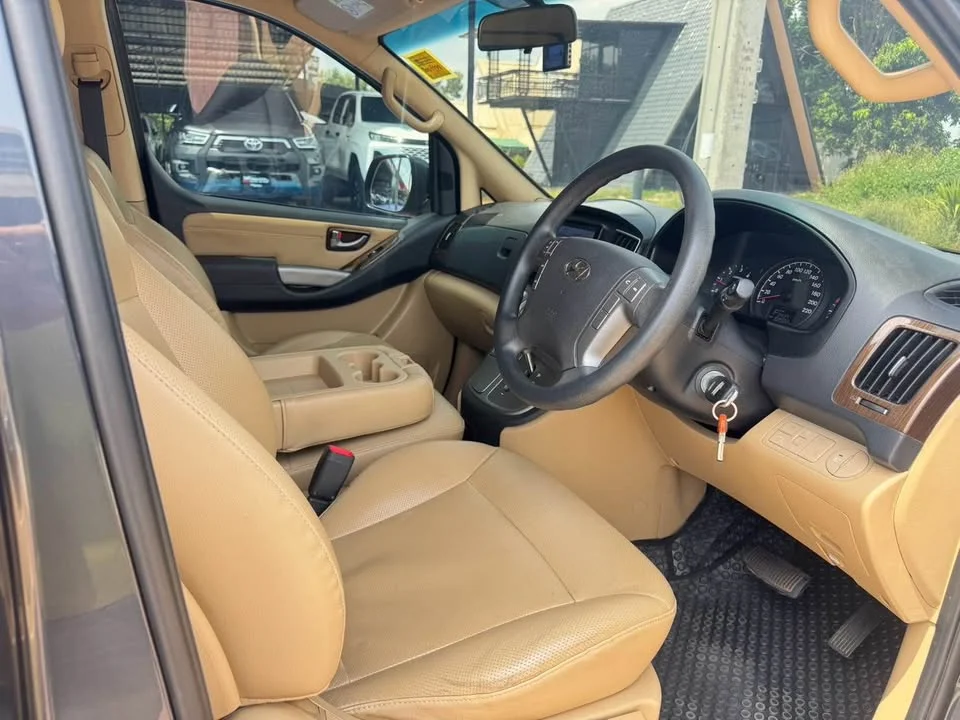2021 Hyundai H-1 II 3