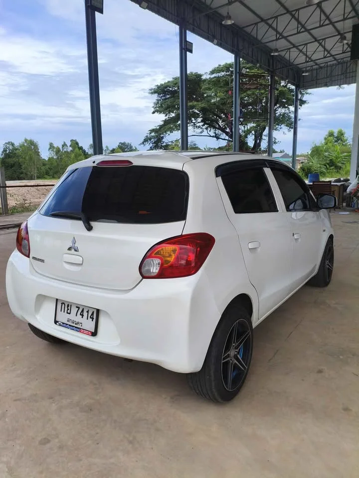 2013 Mitsubishi Mirage VI 3