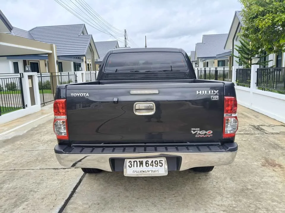 2014 Toyota Hilux VII 2