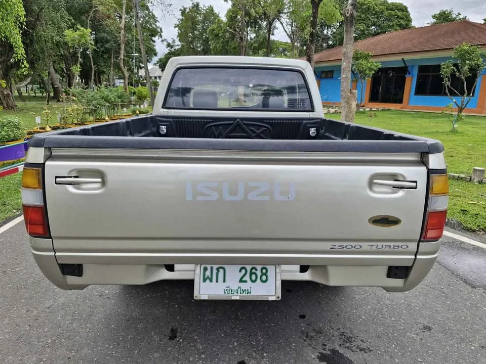 1998 Isuzu Faster Dragon Eyes III 2