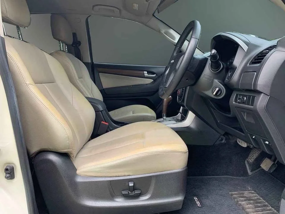 2014 Isuzu MU-X I 3