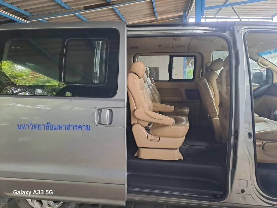 2010 Hyundai H-1 II 3