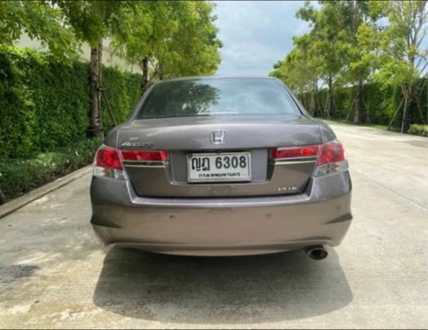 2011 Honda Accord VIII 2