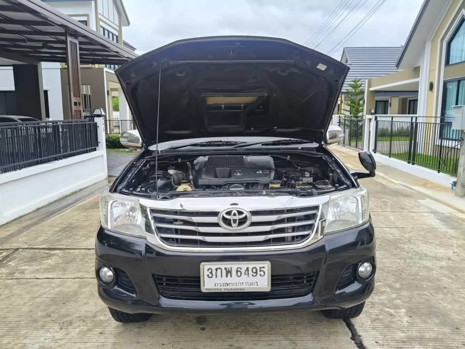 2014 Toyota Hilux VII 2
