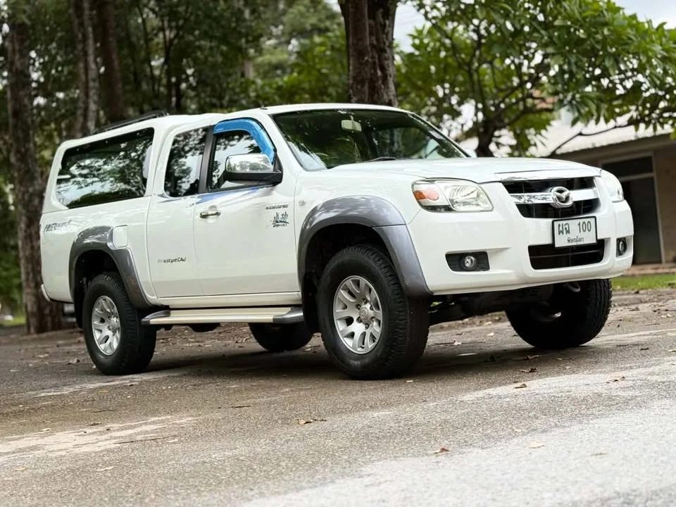 Mazda BT-Series I 3
