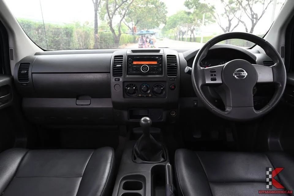 2012 Nissan Navara II 3