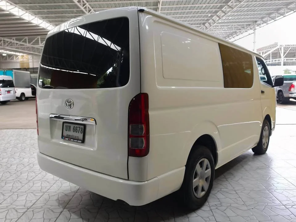 2016 Toyota HiAce V (H200) 2