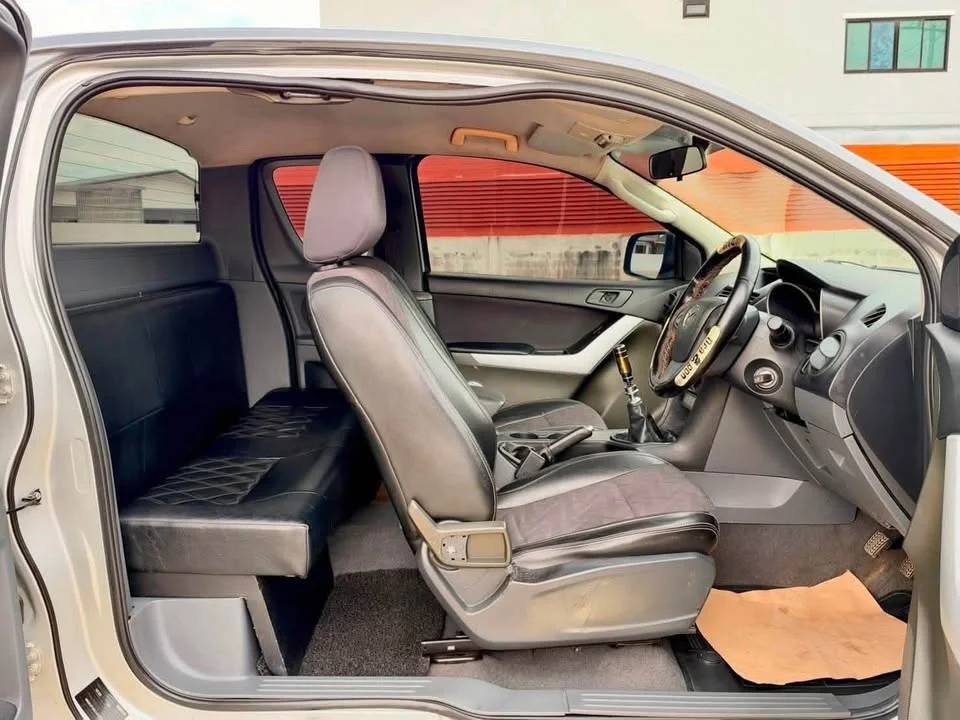 2012 Mazda BT-Series II 3