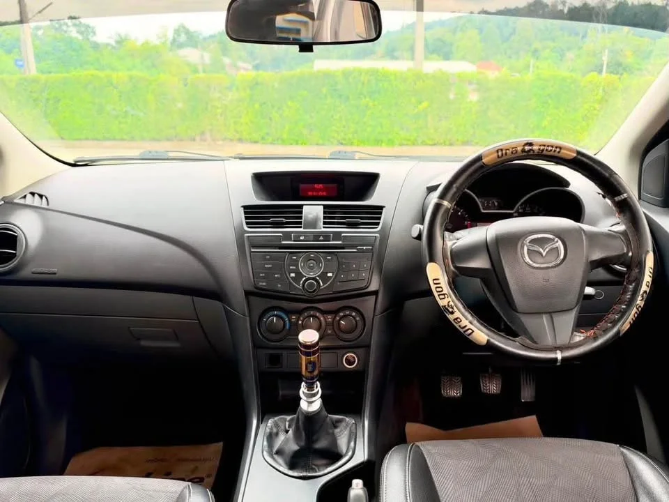 2012 Mazda BT-Series II 2