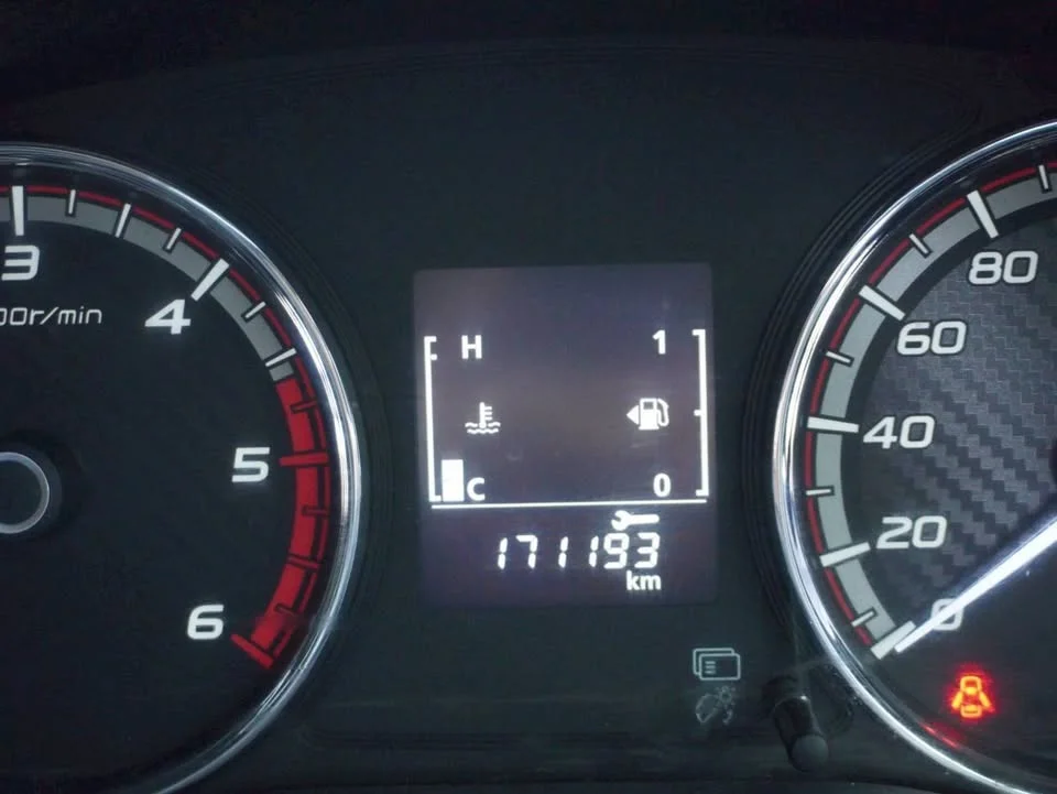 2019 Mitsubishi Triton V 3