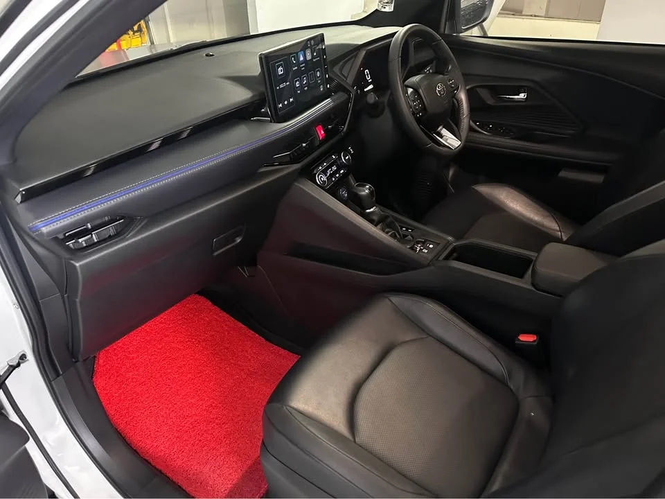 2024 Toyota Yaris Cross AC200 3