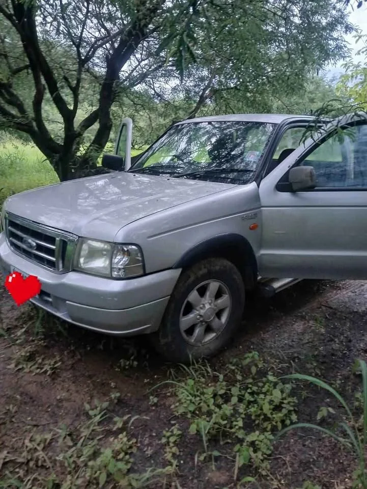 2003 Ford Ranger I 3