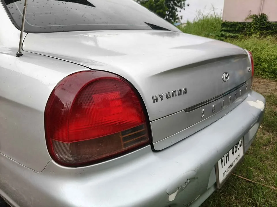 2000 Hyundai Sonata IV 3
