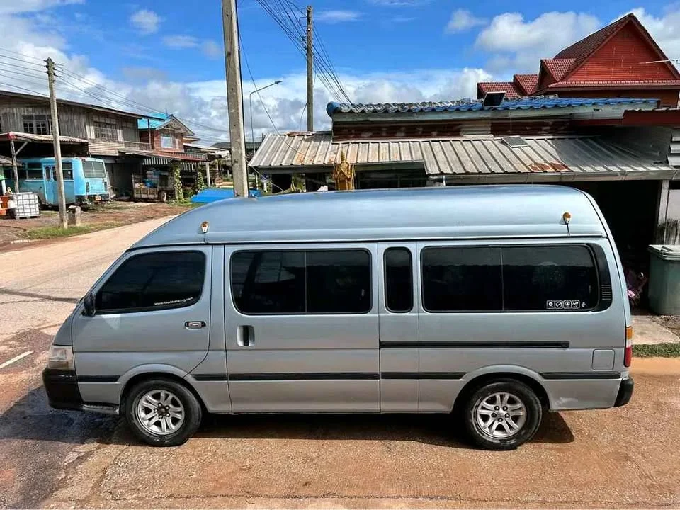 1999 Toyota Commuter IV (H100) 3