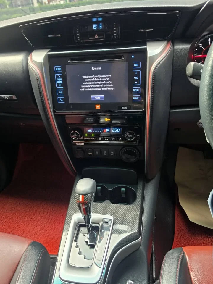 2016 Toyota Fortuner II 2